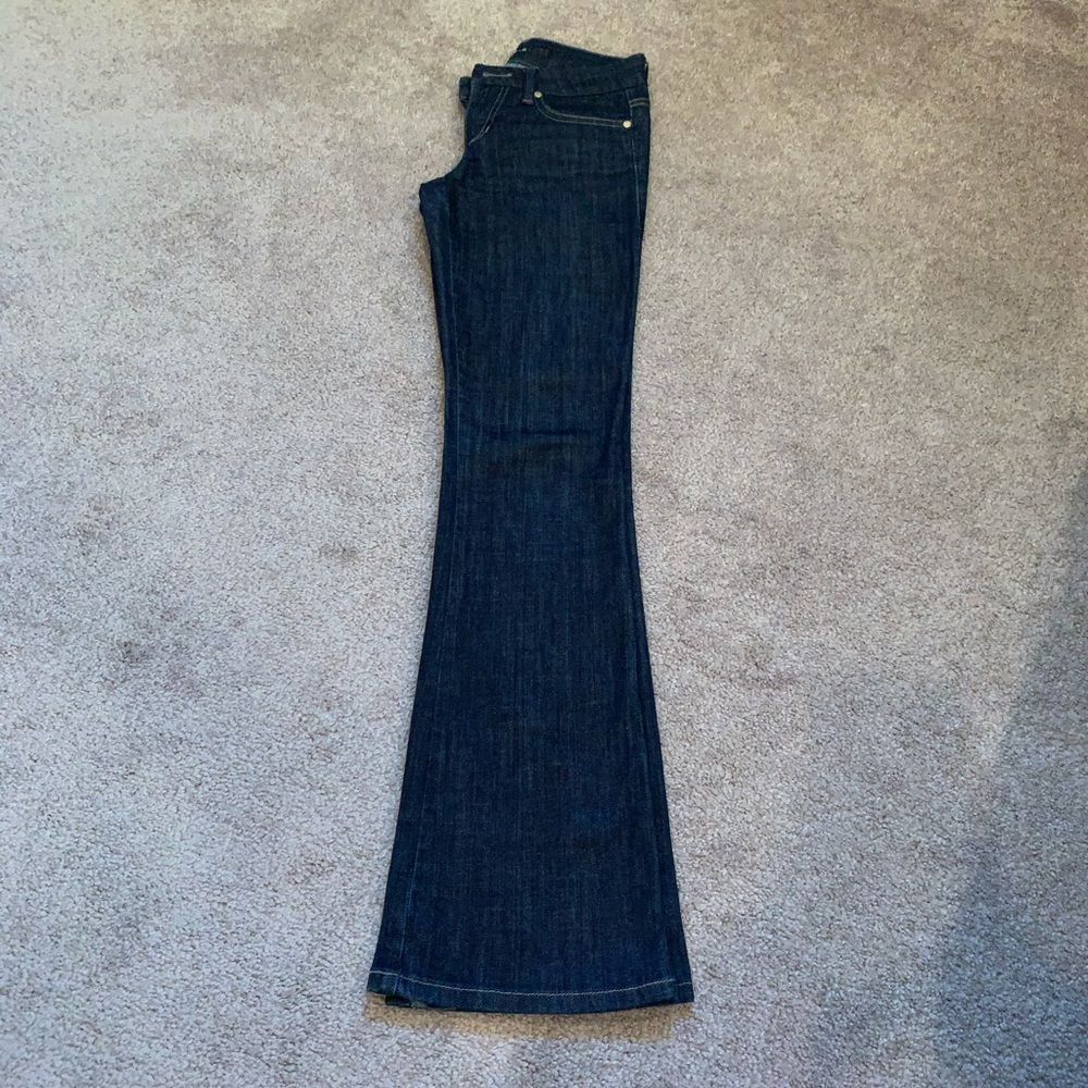 Joe’s Jeans Size 24 - Fit: Honey